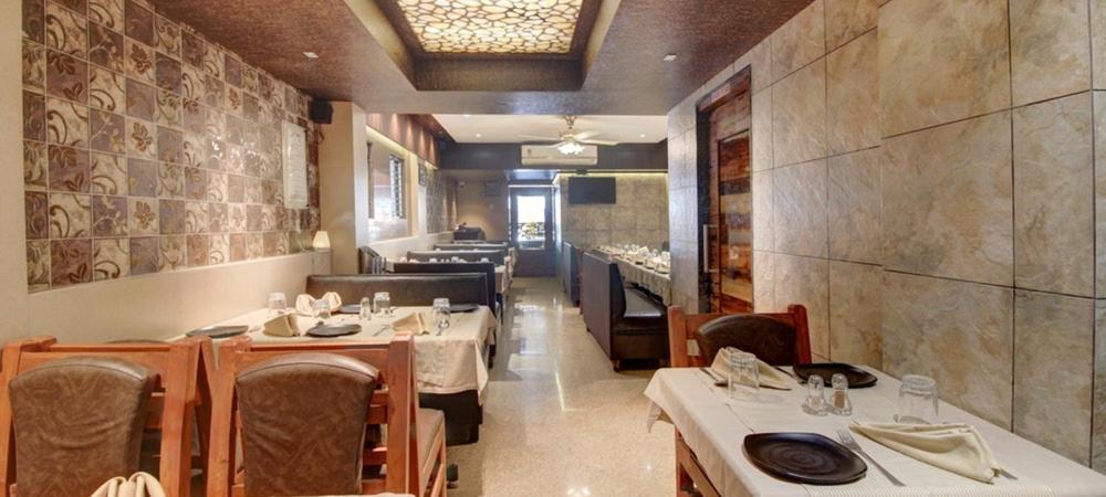 Hotel Leela Kalyān Εξωτερικό φωτογραφία
